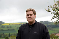 Christian Crisinel, les raisons de le red�couvrir sur Chantier - le Spectacle. Denezy, mai 2014 (cliquer ICI)