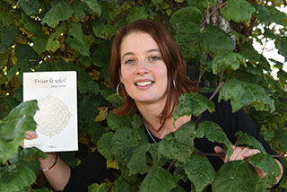 Interview de Jenny Trolliet: Friser le soleil, premier roman - Moudon, octobre 2017