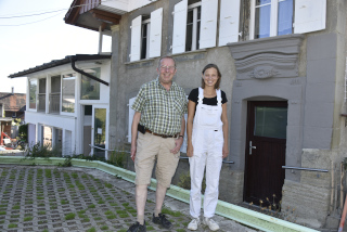 De la Feuille d�or au portique en molasse. Ella Villaz, Tramelan � Saint-Cierges, 30 avril 2024. Reportage de Dany Schaer, journaliste photographe