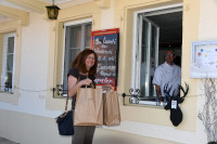 En p�riode de Covid-19 la restauration se r�invente - Gros-de-Vaud, mai 2020 (cliquer ICI)