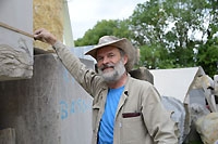 Luc Chappuis, le tailleur de pierre qui fait chanter les bassins. L�Isle, novembre 2014 (cliquer ICI)