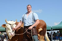 F�te de lutte: Les Hercules se battent dans la sciure - Villars-le-Terroir, juillet 2013 (Cliquer ICI)